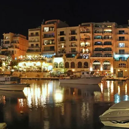 Apartment ★ Sea View ★ Three Bedroom In The Centre *